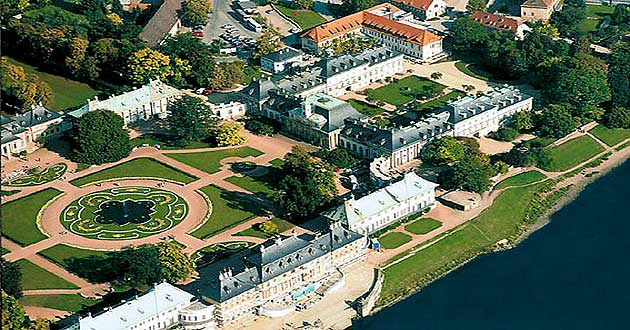 Urlaub ber Ostern in Dresden an der Elbe, Osterurlaub in der Sommerresidenz der Sachsen-Knige