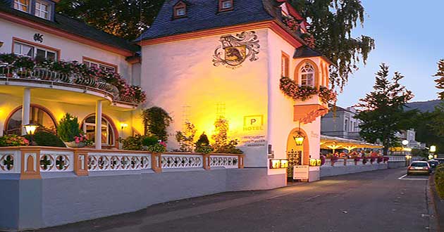 Urlaub ber Ostern in Boppard am Rhein, Osterkurzreise im Rheintal, inmitten vom UNESCO-Weltkulturerbe Mittelrhein