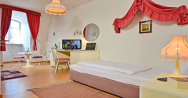 Urlaub über Ostern in Franken, Osterurlaub in Dinkelsbühl im Fränkischen Seenland, zwischen Feuchtwangen, Nördlingen, Ansbach, Rothenburg ob der Tauber und Nürnberg